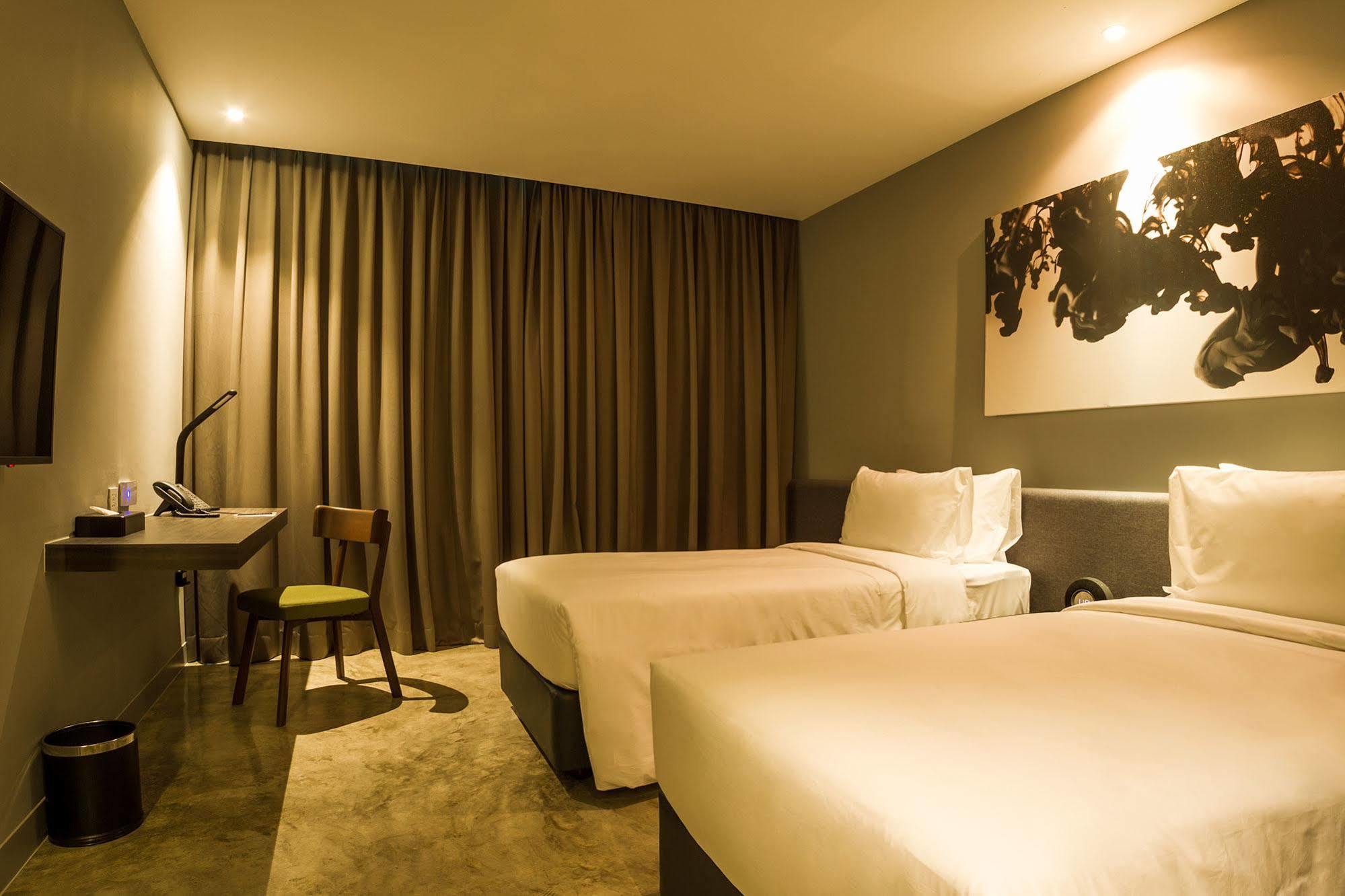 Hotel Zazz Urban Bangkok Zewnętrze zdjęcie